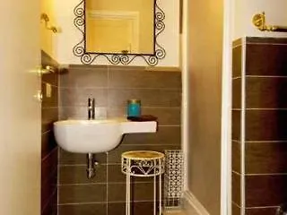 Addormi B&B Rome Bed & Breakfast